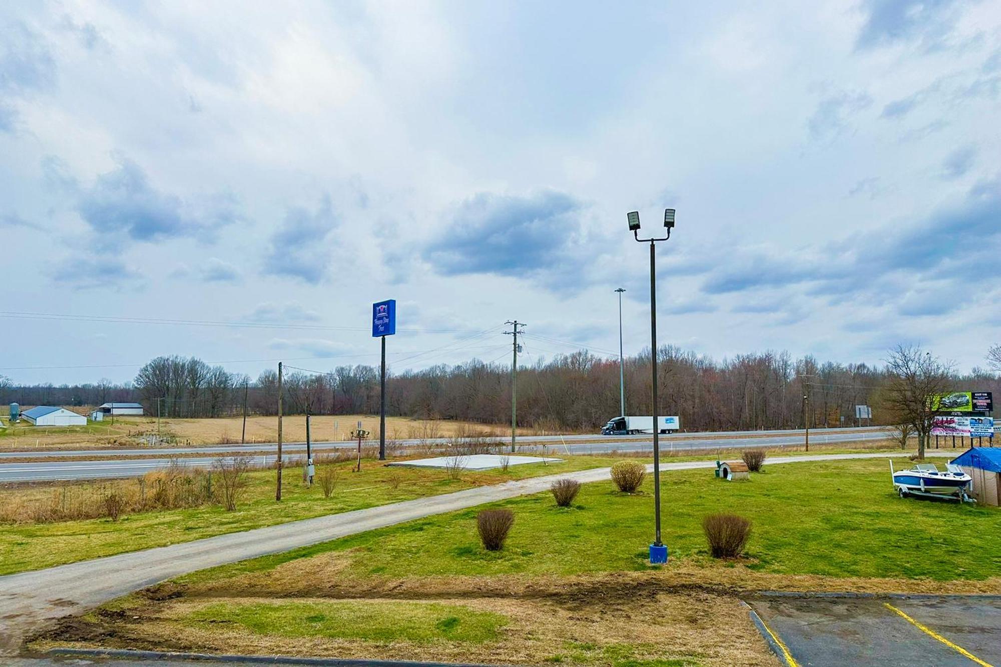 Happy Stay Inn Madisonville I-69 By Oyo エクステリア 写真